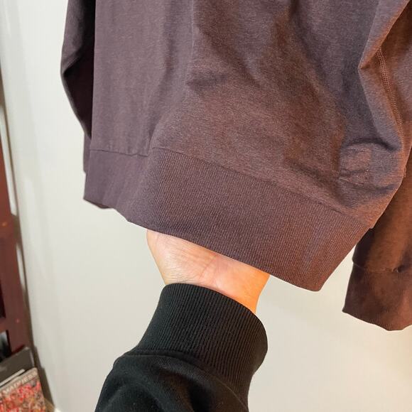 Vuori Halo Crew Brown Women's LARGE DreamKnit Pullover Sangria Heather EUC - Picture 7 of 15